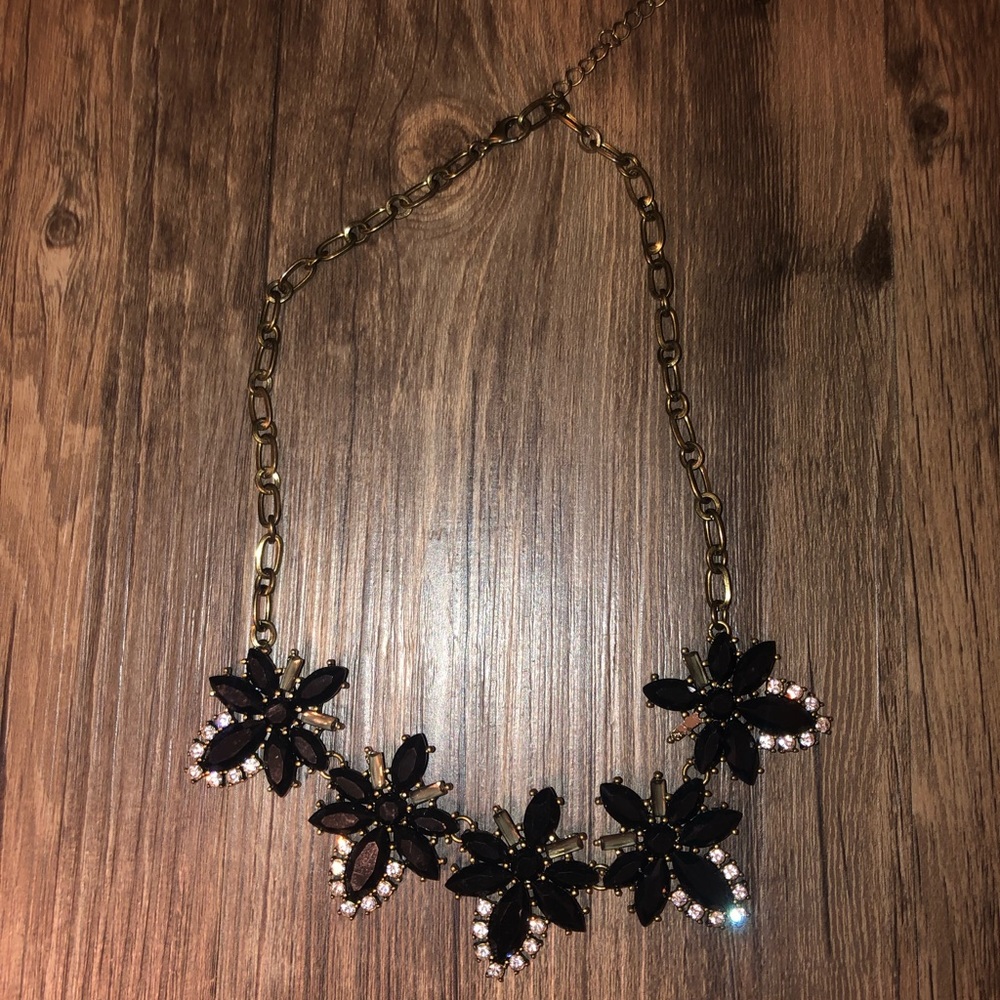 boutique necklace